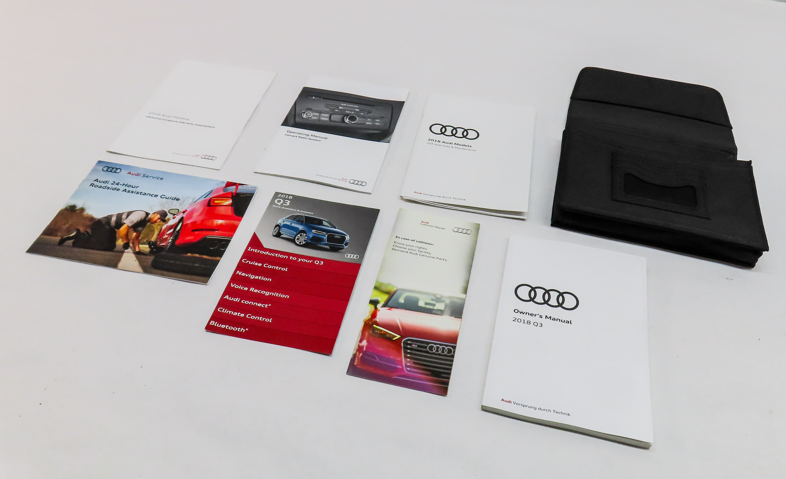 2018 AUDI Q3 (8U) 2.0L TURBO (CCTA) ENGINE OWNER'S MANUAL BOOKLET SET/8 w/CASE — exact item pictured